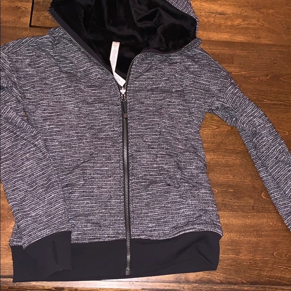 Lululemon Gray Fleece Jacket - Picture 2 of 6